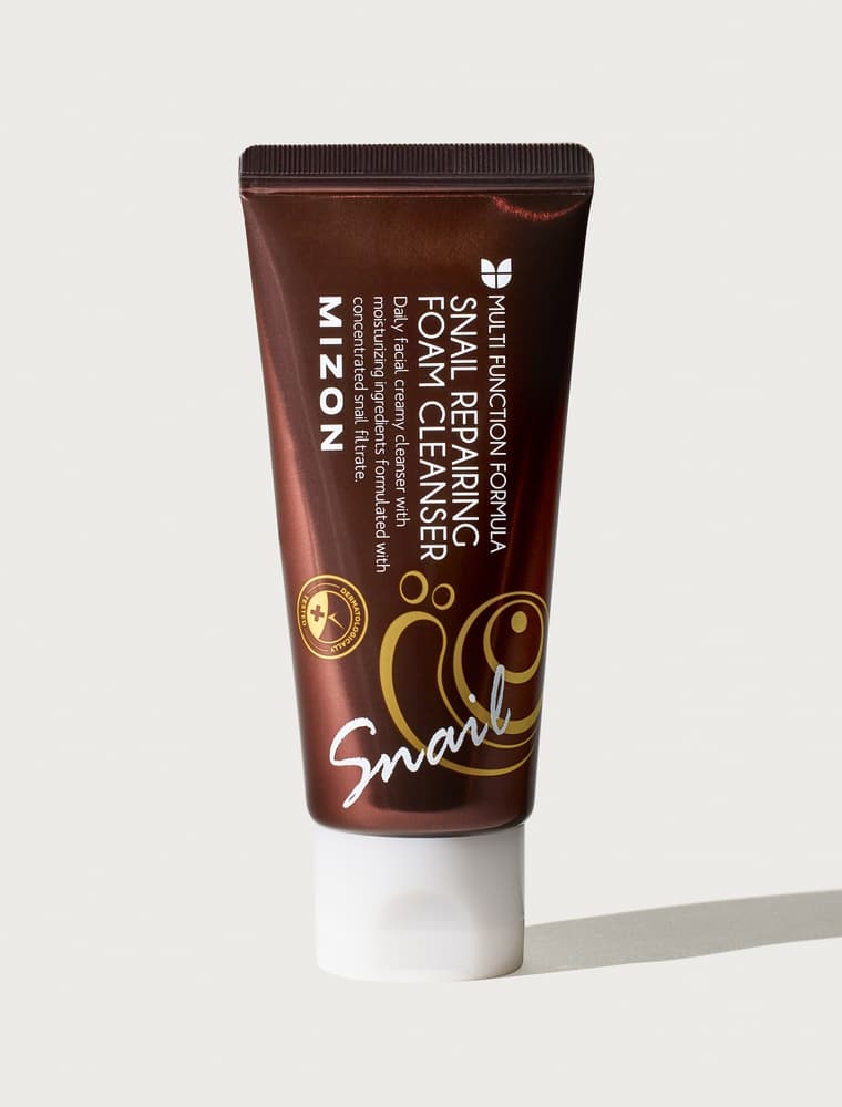 Mizon Snail Repairing Foam Cleanser
